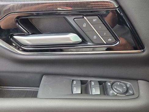 New 2026 GMC Yukon Elevation RWD image 25