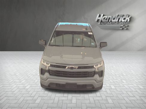 Used 2024 Chevrolet Silverado 1500 RST image 2