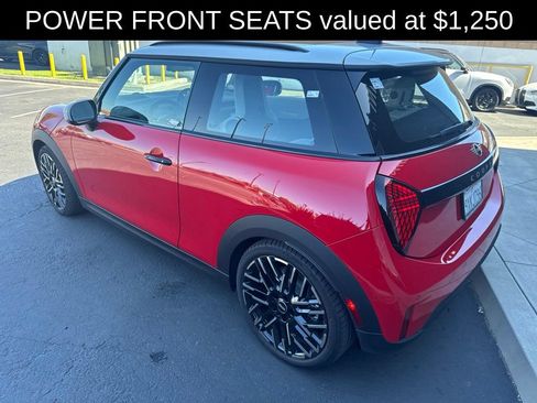 Used 2026 MINI Cooper 2-Door Hardtop FWD image 3