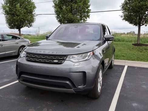 Used 2019 Land Rover Discovery SE AWD/4WD image 1