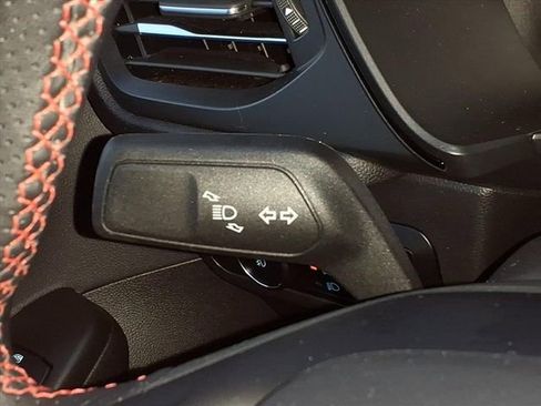 Used 2024 Ford Escape ST-Line Select w/ Tech Pack #1 image 28