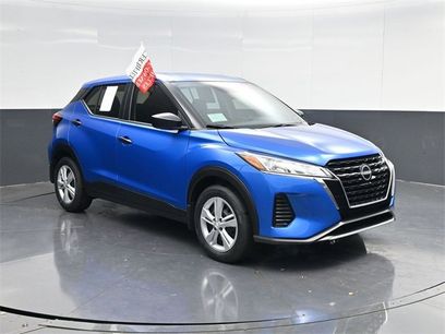 Used 2025 Nissan Kicks Play S