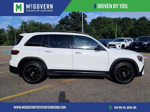 Used 2022 Mercedes-Benz GLB 250 4MATIC image 5