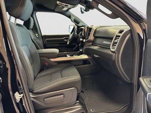 New 2026 RAM 1500 Big Horn AWD/4WD image 16