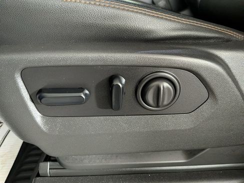 Used 2021 GMC Sierra 1500 AT4 image 20