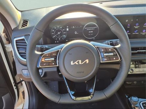 New 2026 Kia Seltos SX image 17