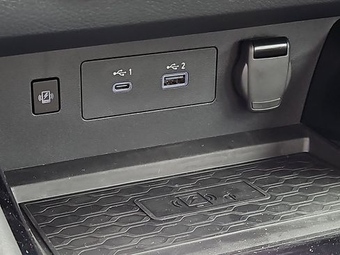 New 2025 Nissan Altima 2.5 SR w/ SR Premium Package image 18