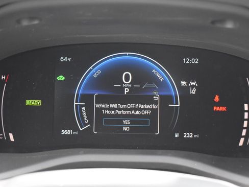 Certified 2025 Toyota Camry SE w/ Convenience Package AWD/4WD image 10