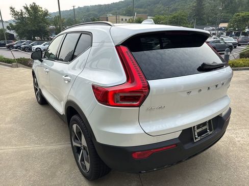 New 2026 Volvo XC40 B5 Plus w/ Protection Package Premier AWD/4WD image 2