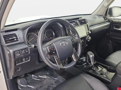 Certified 2023 Toyota 4Runner TRD Off-Road Premium w/ Moonroof Package AWD/4WD image 13