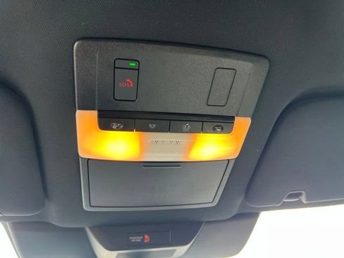 Used 2023 Nissan Pathfinder Rock Creek AWD/4WD image 23