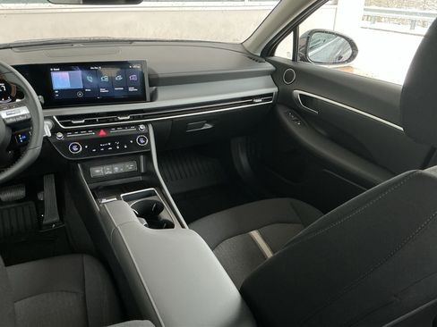 Used 2026 Hyundai Sonata SEL image 16