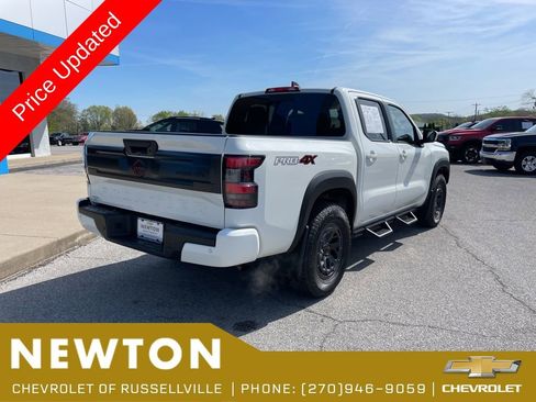 Used 2025 Nissan Frontier PRO-4X AWD/4WD image 47