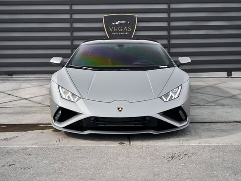 Used 2023 Lamborghini Huracan EVO image 16