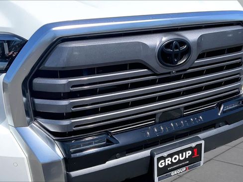 Used 2024 Toyota Tundra Limited AWD/4WD image 29