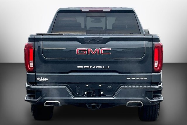 Used 2021 GMC Sierra 1500 Denali w/ Driver Alert Package II AWD/4WD image 4