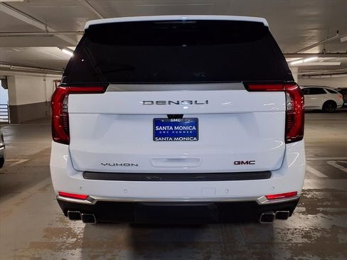 New 2026 GMC Yukon XL Denali w/ Advanced Technology Package AWD/4WD image 9