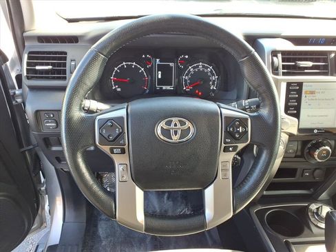 Used 2024 Toyota 4Runner SR5 Premium image 8