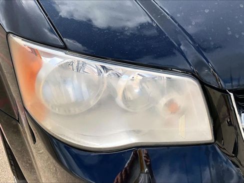 Used 2017 Dodge Grand Caravan SXT image 27