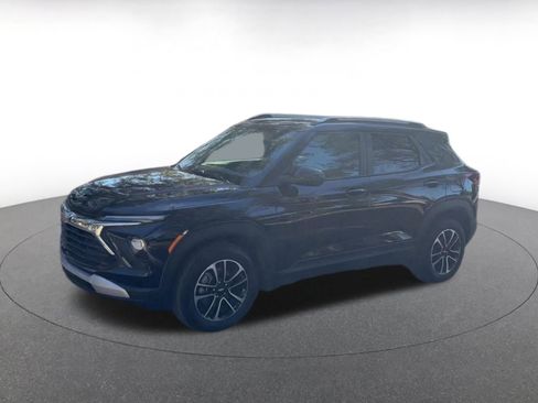 Used 2025 Chevrolet TrailBlazer LT image 8