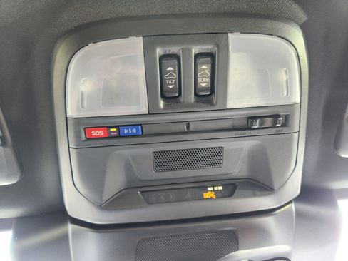 Used 2024 Subaru Crosstrek 2.5i Sport w/ Crosstrek Mirror Package image 31