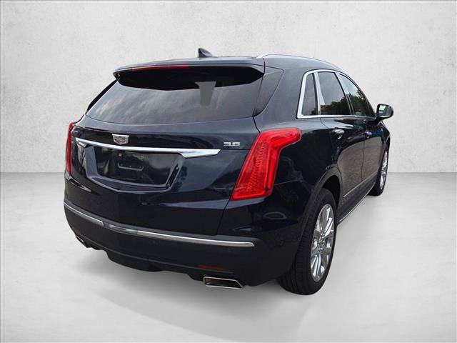 Used 2017 Cadillac XT5 Premium Luxury FWD image 5