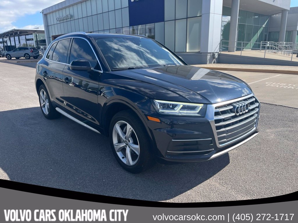 Used 2020 Audi Q5 2.0T Premium Plus w/ Premium Plus Package AWD/4WD image 3
