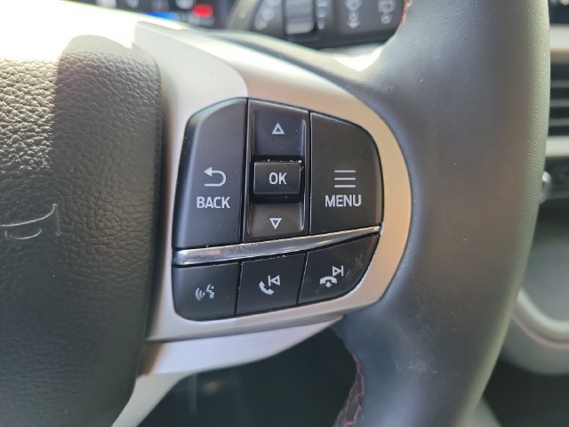 Used 2026 Ford Explorer Active w/ Active Comfort Package RWD image 6