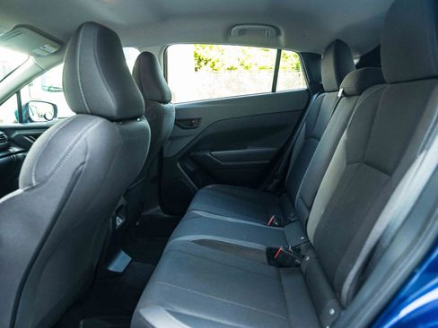 Used 2025 Subaru Crosstrek 2.5i Premium AWD/4WD image 24