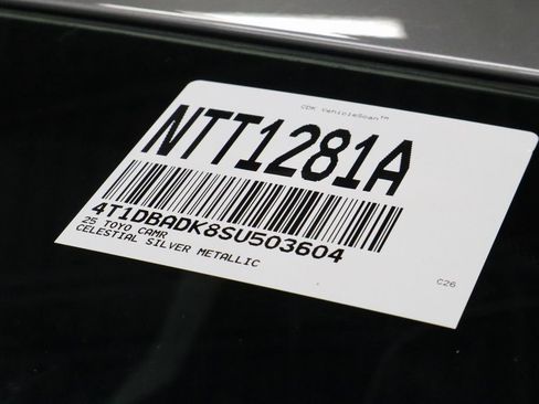 Used 2025 Toyota Camry SE AWD/4WD image 33
