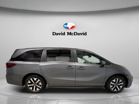 Used 2026 Honda Odyssey EX-L image 7