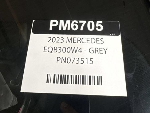 Used 2023 Mercedes-Benz EQB 300 4MATIC image 36