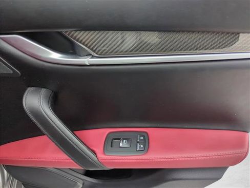 Used 2015 Maserati Ghibli image 24