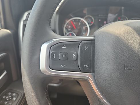 Used 2025 RAM 2500 Big Horn AWD/4WD image 10