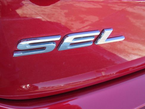 Used 2024 Ford Edge SEL w/ Convenience Package AWD/4WD image 40