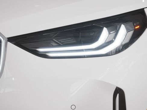 Used 2025 BMW X3 xDrive30i w/ Convenience Package image 30