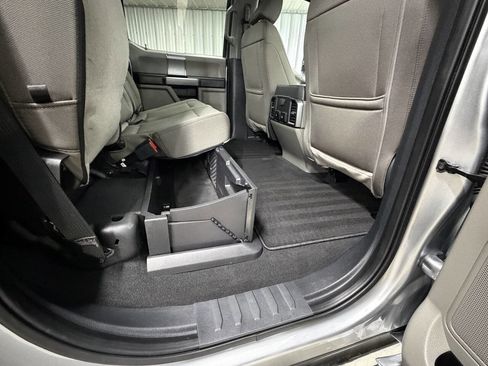 Used 2022 Ford F250 XLT w/ XLT Premium Package image 44