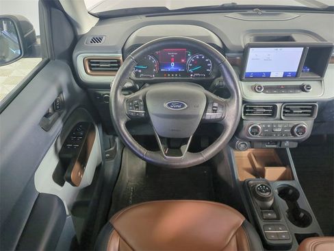 Used 2022 Ford Maverick Lariat w/ Lariat Luxury Package image 18