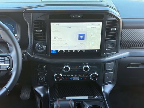 Used 2025 Ford F150 Raptor AWD/4WD image 18