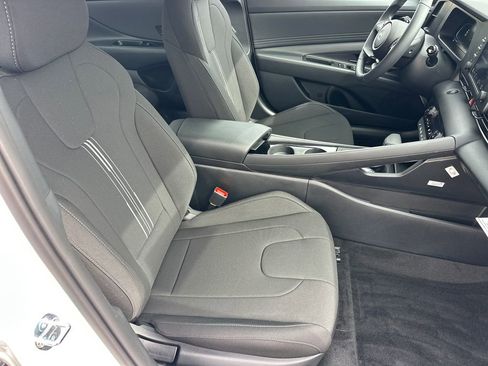 New 2026 Hyundai Elantra SEL Sport Premium FWD image 14