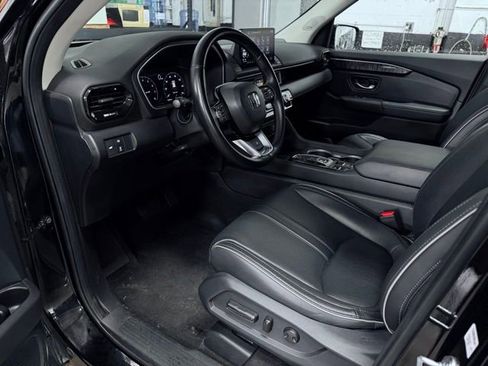Used 2024 Honda Pilot Elite image 21