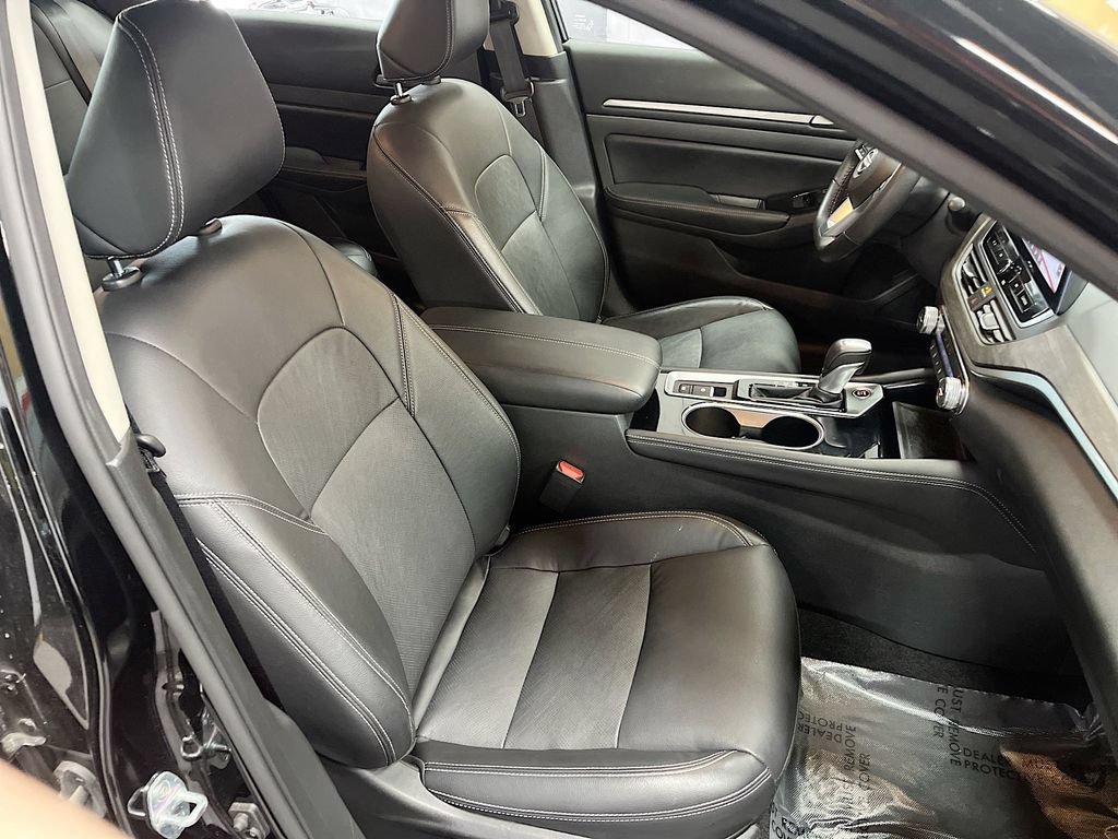 Used 2024 Nissan Altima 2.5 SL AWD/4WD image 30