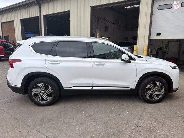 Certified 2023 Hyundai Santa Fe SEL w/ Premium Package FWD image 2