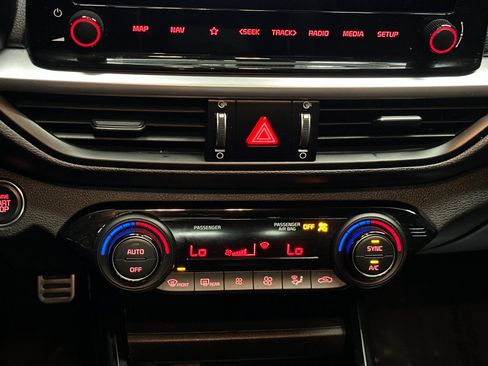 Certified 2022 Kia Forte GT-Line w/ GT-Line Technology Package image 27