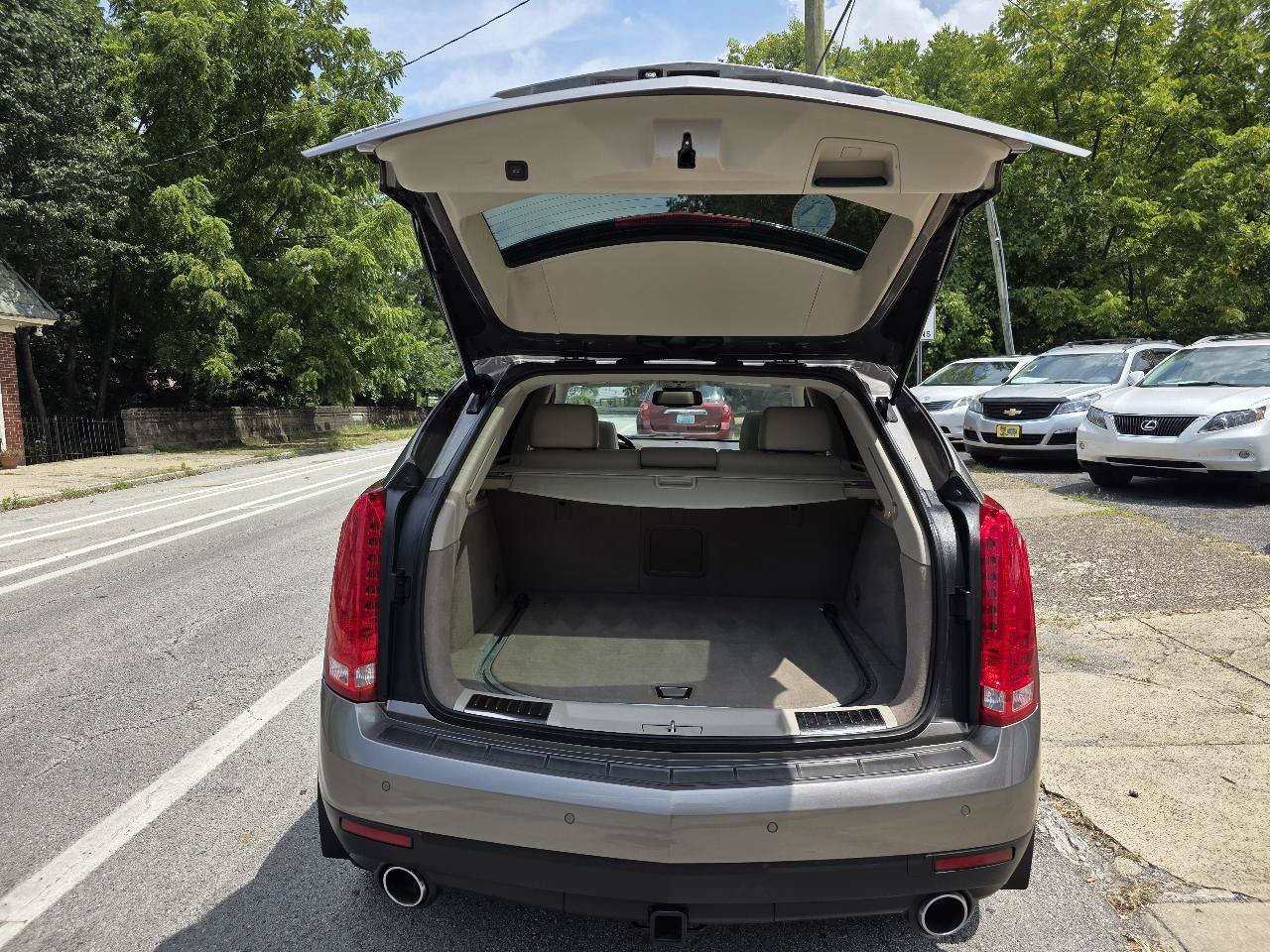 Used 2011 Cadillac SRX Luxury FWD image 33