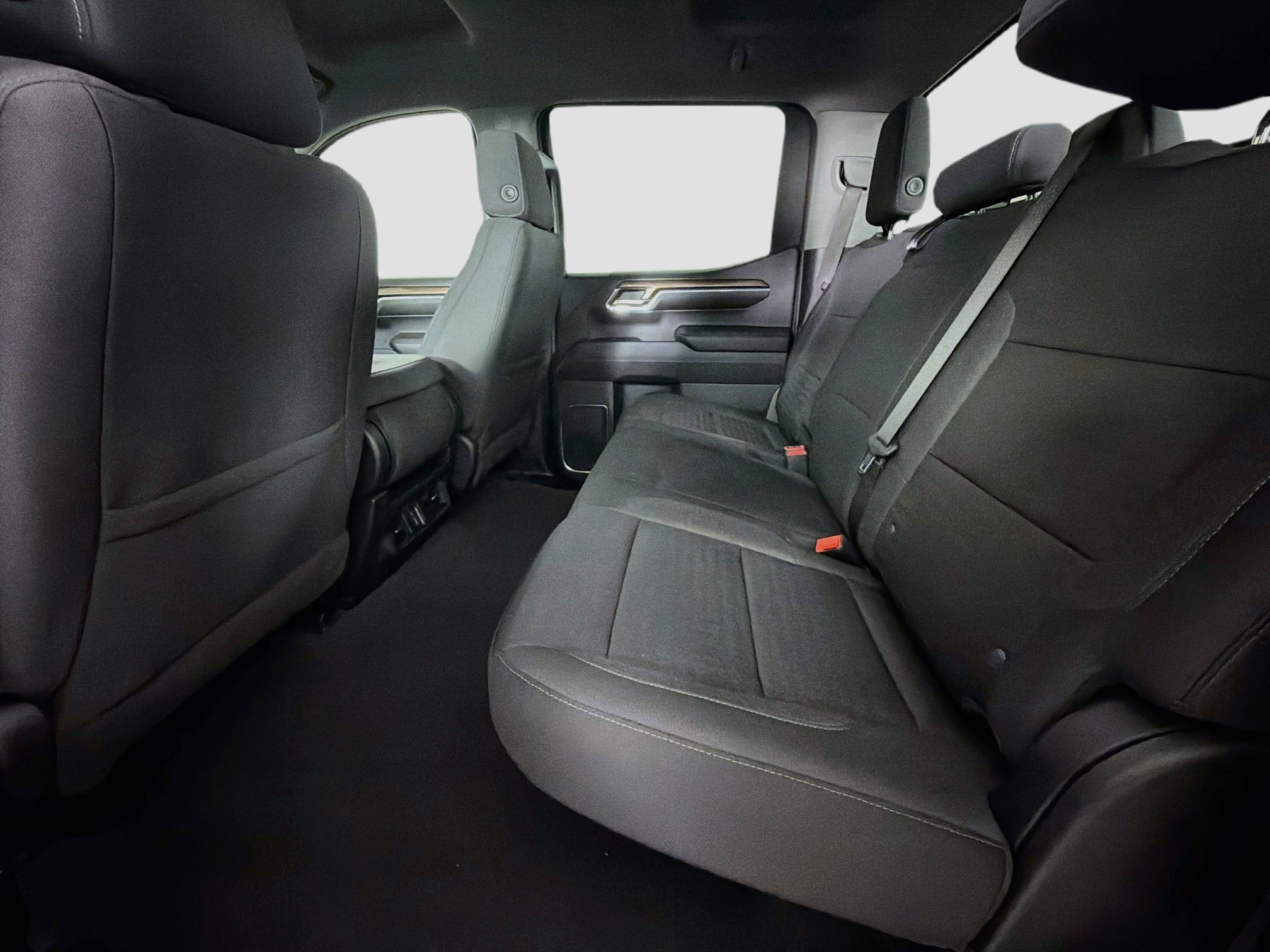 Used 2024 Chevrolet Silverado 1500 LT AWD/4WD image 28