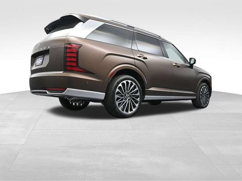 Certified 2026 Hyundai Palisade Calligraphy FWD image 38