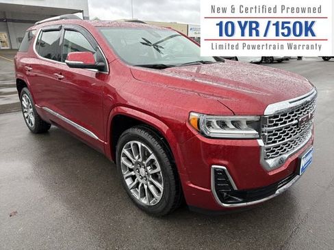 Used 2023 GMC Acadia Denali image 3