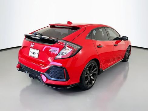 Used 2018 Honda Civic Sport Touring image 5