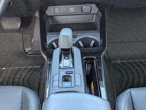 Certified 2024 Toyota Prius XLE image 17